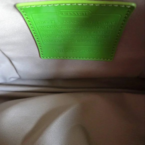 Coach Tote Bag - Picture 11 of 12